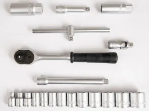 Lizdų komplektas 3/8'' PVC dėžutė – plastikinis lagaminėlis – 20 elementų
